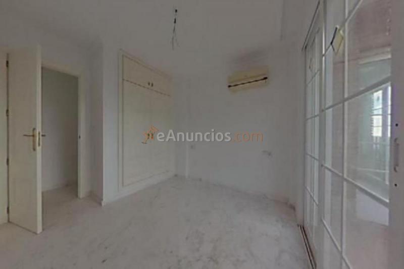 Apartamento en venta en Avenida Marina del Este, La Herradura, Almuñécar