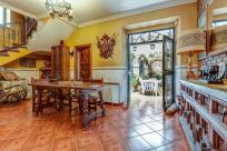 Adosado en venta en  Baena