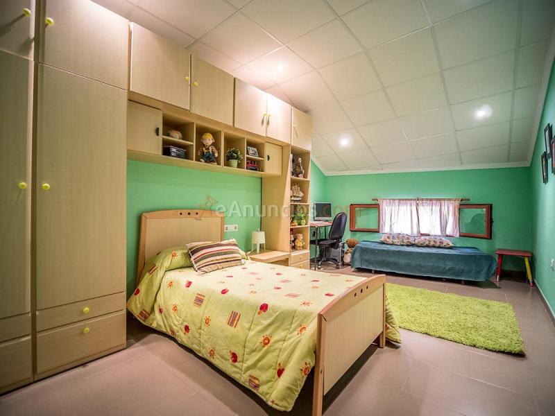 Adosado en venta en  Jumilla