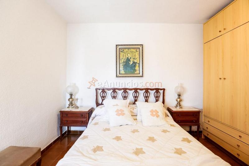 Adosado en venta en  Roquetas, Roquetas de Mar