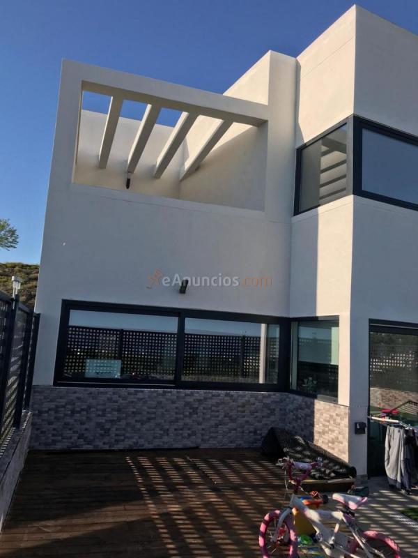 Adosado en venta en  Viña Málaga, Torre del Mar