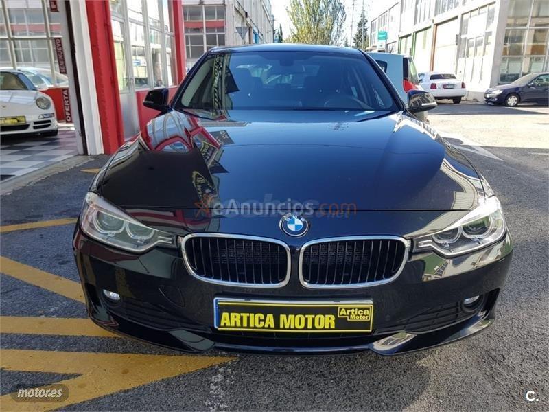 BMW Serie 3 318D 320D F30 EFFYCIENT de 2014 con 140.000 Km por 15.200 EUR. en Navarra