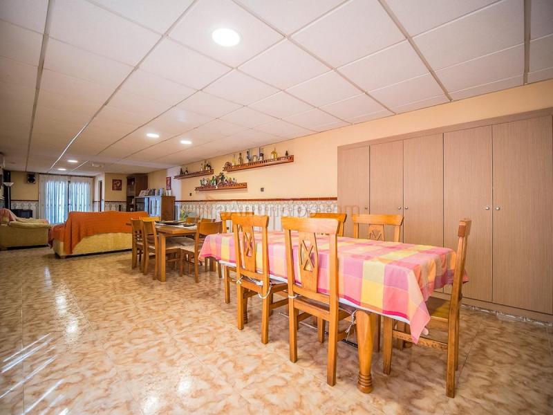 Adosado en venta en  Albatera