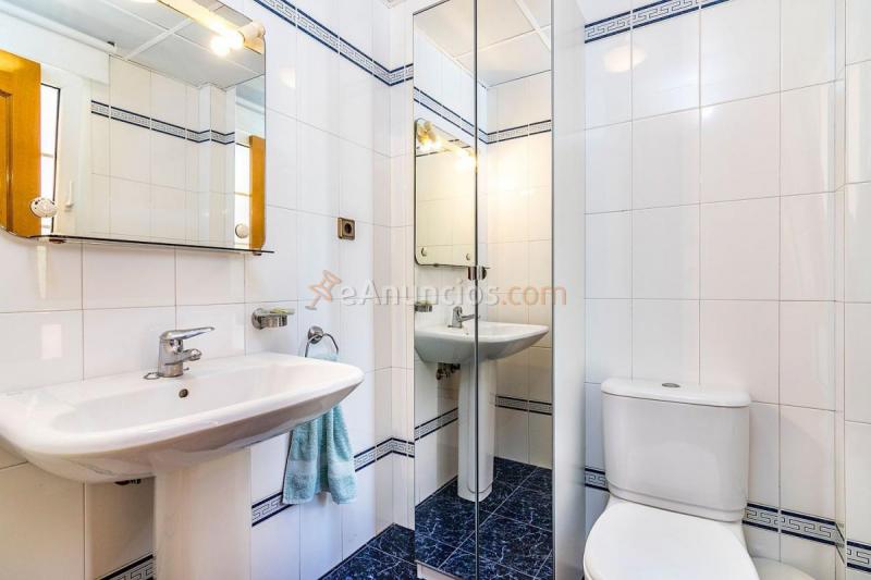 Adosado en venta en  Este, Málaga