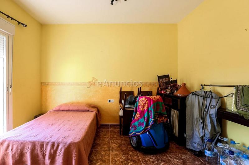 Adosado en venta en  Adra