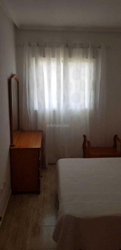 Apartamento en alquiler en Avenida Costablanca, Arenales del Sol