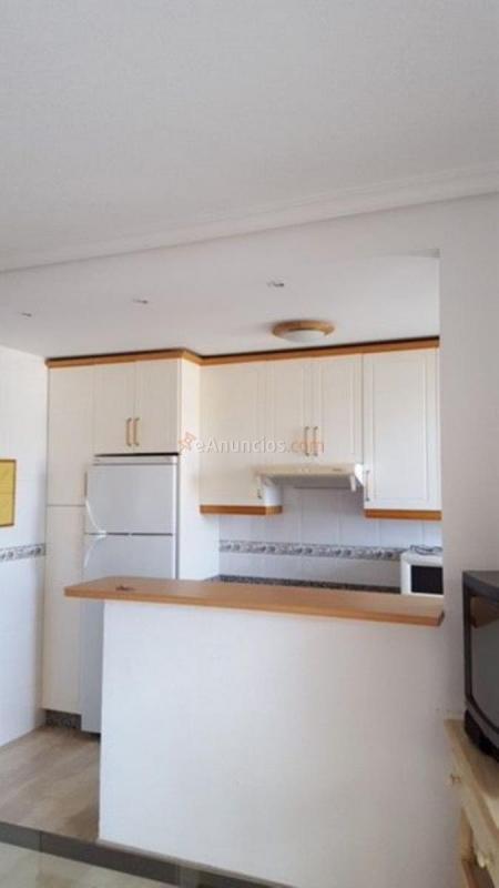 Apartamento en venta en  Las Gaviotas, Fuengirola