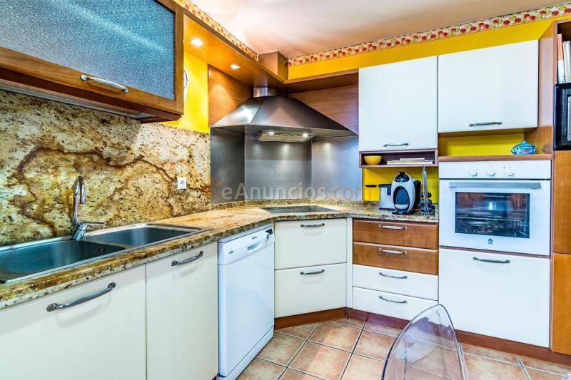 Apartamento en venta en  Este, Málaga