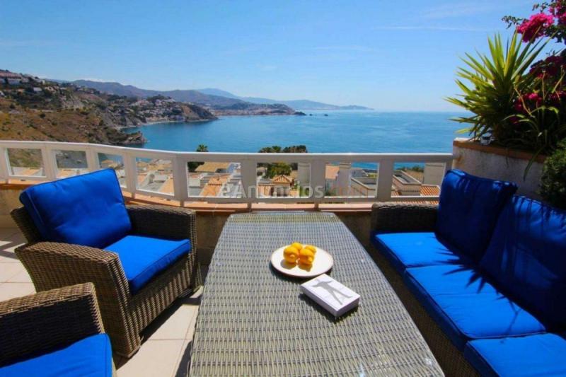 Apartamento en alquiler en Avenida Marina del Este, La Herradura, Almuñécar