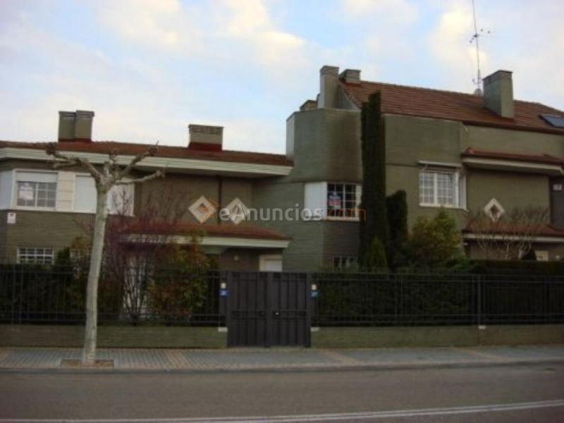 Casa en alquiler en Avenida DEL GOLF, Simancas