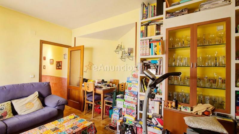 Apartamento en venta en  Puente de Vallecas, Madrid