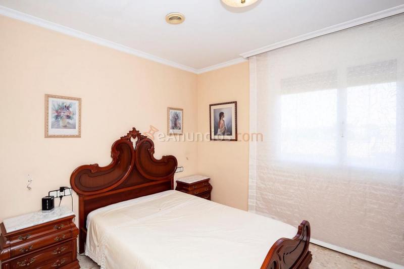 Adosado en venta en  Bufal, Badalona