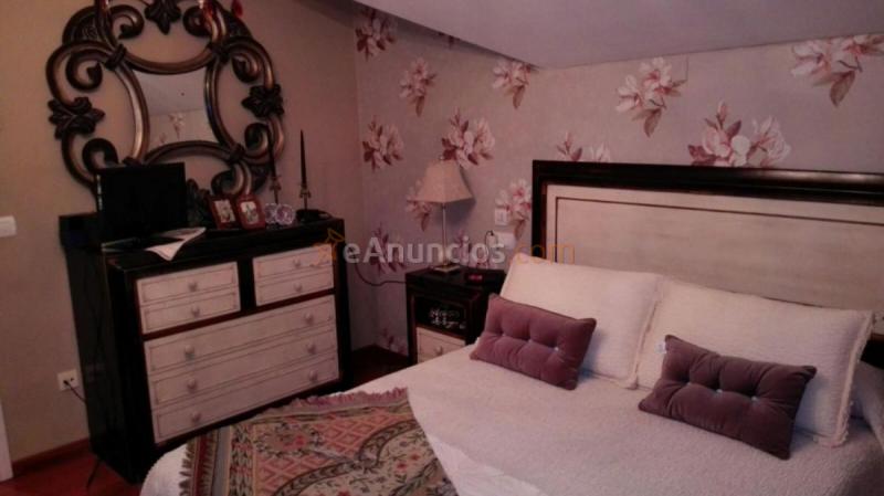 Adosado en venta en  Castiñeiriño - Cruceiro do Sar, Santiago de Compostela