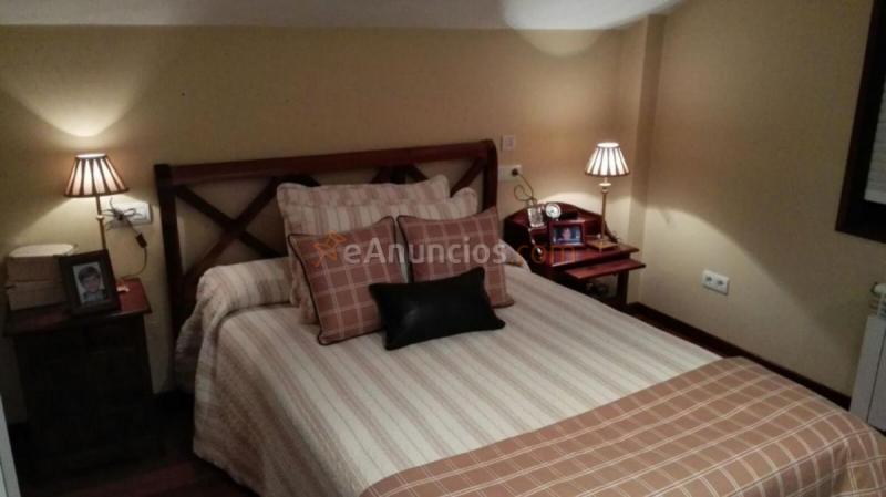 Adosado en venta en  Castiñeiriño - Cruceiro do Sar, Santiago de Compostela