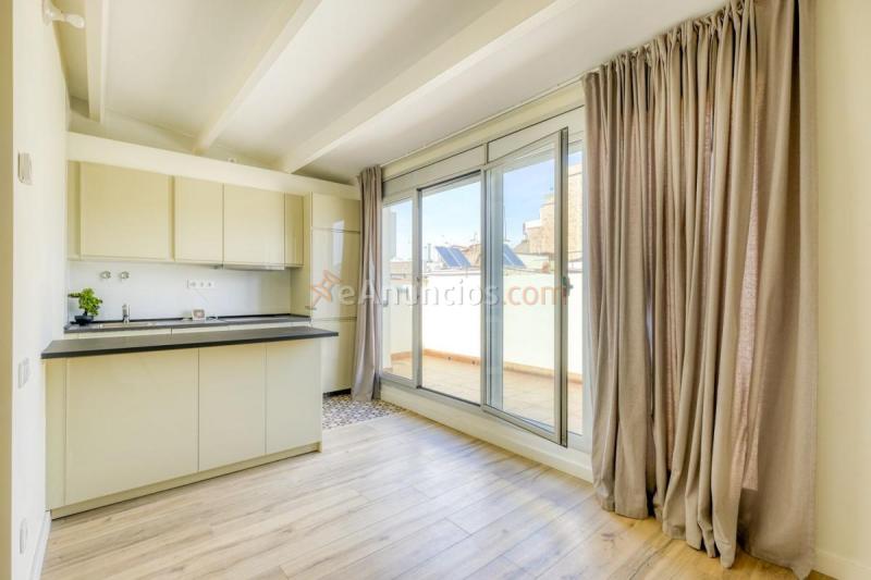 Atico en venta en  Sants-Montjuc, Barcelona