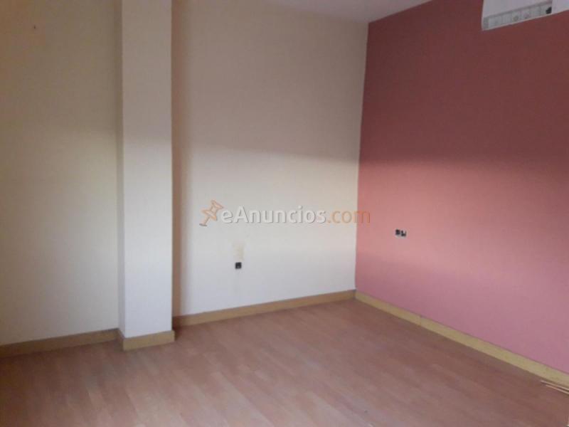 Apartamento en venta en Avenida Vivar Téllez, Capuchinos, Vélez-Malaga