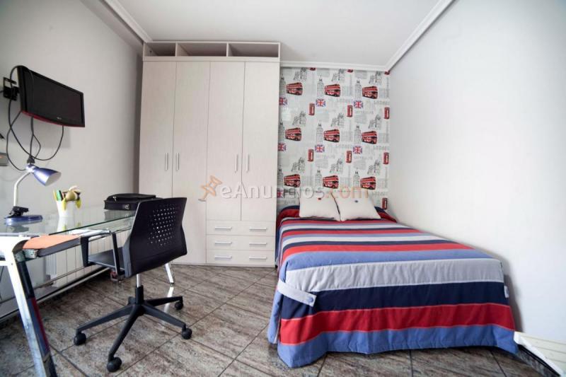 Adosado en venta en  Granja de Rocamora