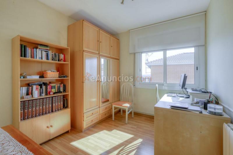 Adosado en venta en  Sant esteve Sesrovires