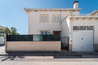 Adosado en venta en  Horche