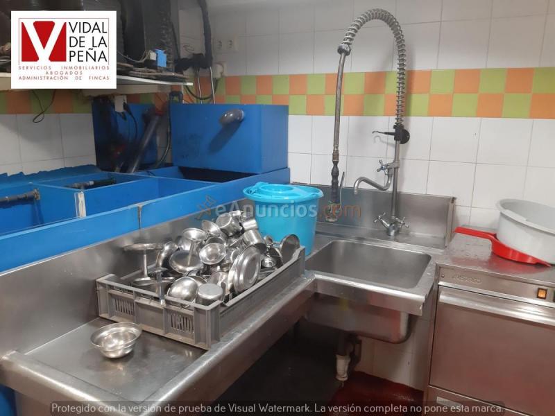 Local Comercial en alquiler en  Tetuan, General Dávila, Santander