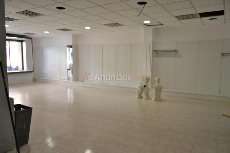 Local Comercial en venta en  Zona Pueblo, L'Eliana