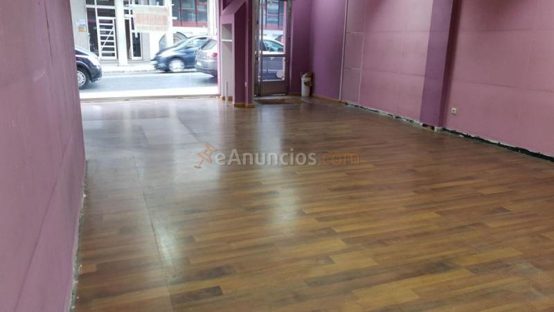 Local Comercial en venta en  ROSALIA DE CASTRO, Ensanche - Sar, Santiago de Compostela