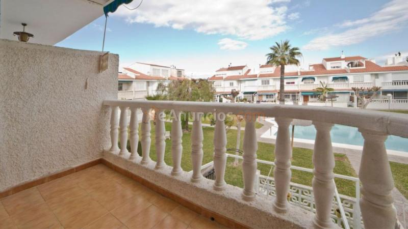 Adosado en venta en  Bellavista - Capiscol - Frank Espinós, San Juan de Alicante