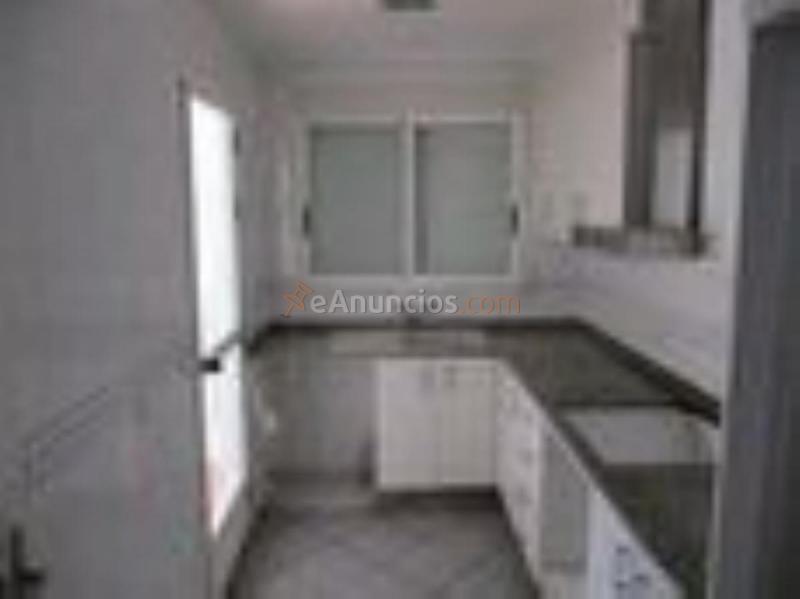 Apartamento en venta en  Núcleo Urbano, La Pobla de Vallbona