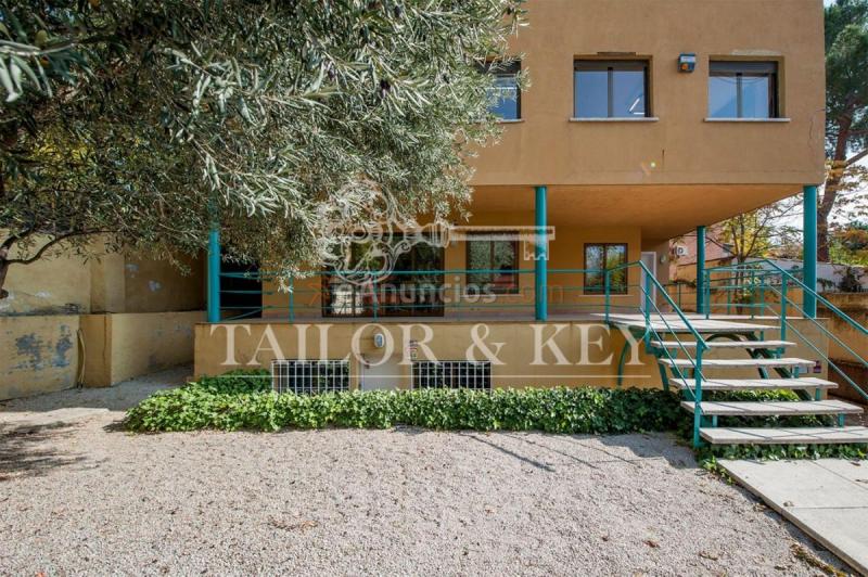 Casa en venta en Calle de Matías Turrión, Hortaleza, Madrid