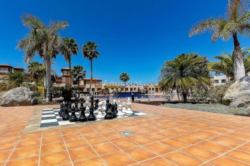 Casa en venta en Paseo La Pedrera, Costa Adeje, Adeje