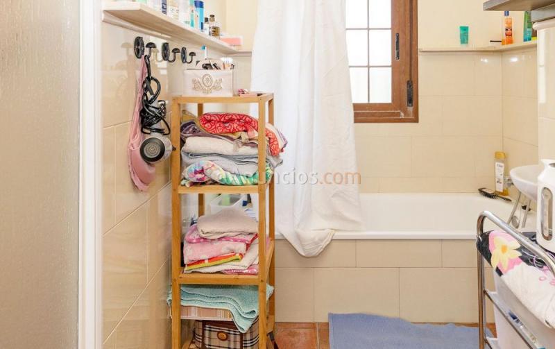 Adosado en venta en  Carmona