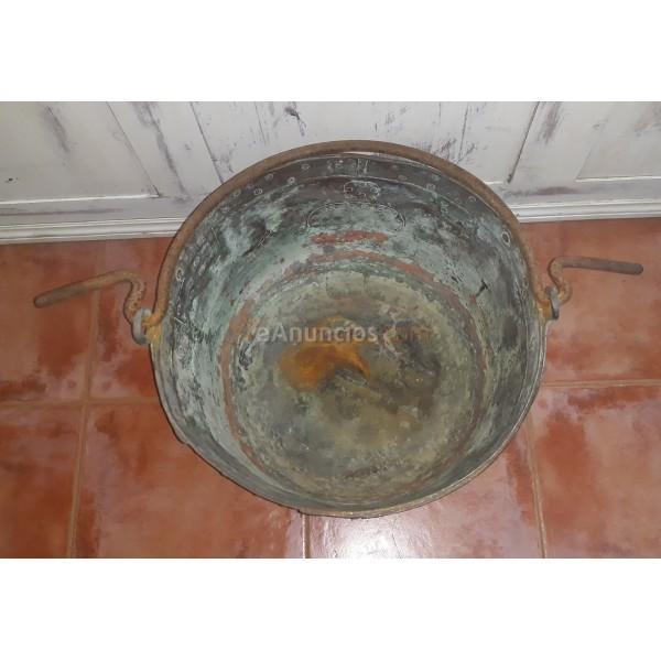 CALDERO DE COBRE SIGLO XIX