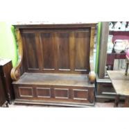 Antiguo banco de nogal, siglo XIX