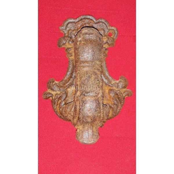 LLAMADOR DE HIERRO SIGLO XIX