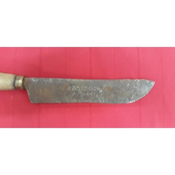 ANTIGUO CUCHILLO SIGLO XIX