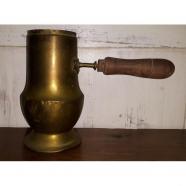 CHOCOLATERA DE LATÓN SIGLO XX