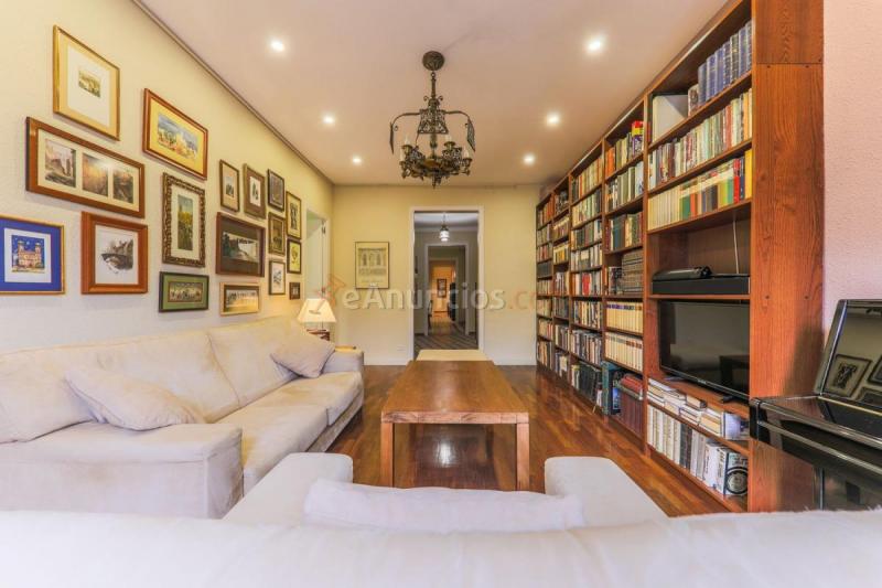 Apartamento en venta en  Ciutat Vella, Barcelona