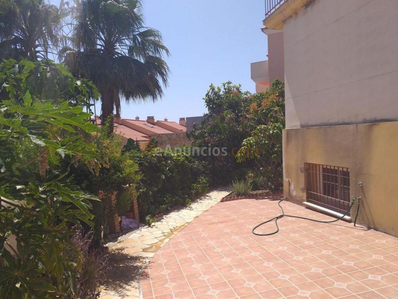 Casa en venta en  El Tomillar, Torre del Mar