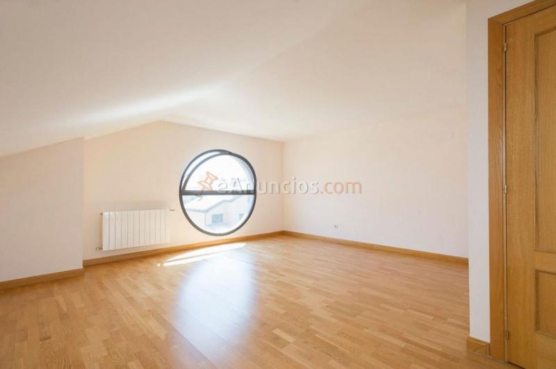 Adosado en venta en  Villanueva de la Cañada, Villanueva de la Cañada