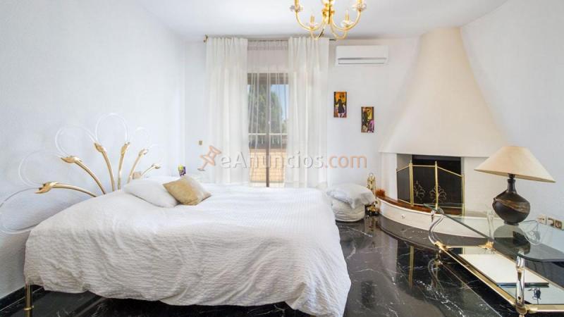 Adosado en venta en  Churriana, Málaga