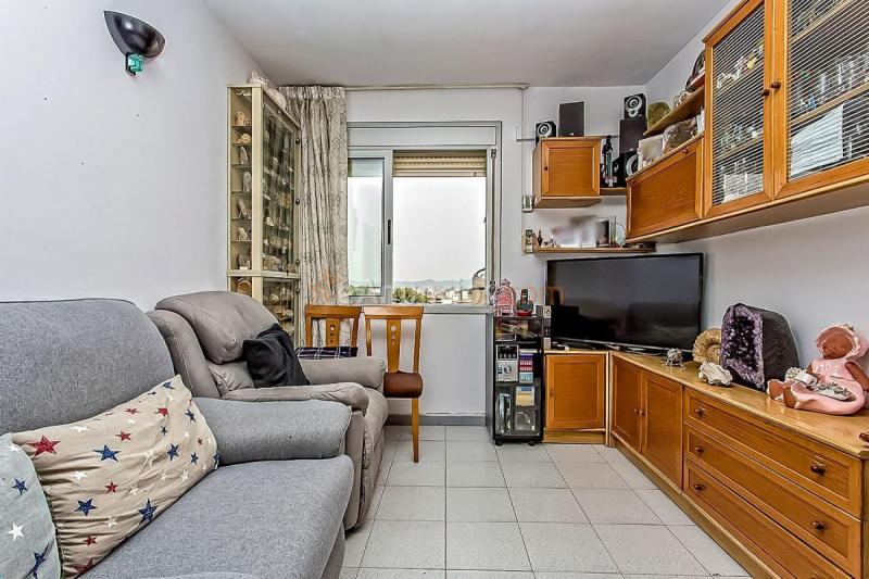 Apartamento en venta en  Nou Barris, Barcelona