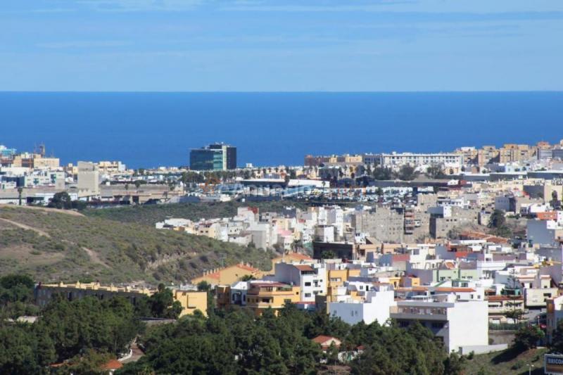 Casa en venta en  POETISA AGUSTINA ROMERO, Tamaraceite - San Lorenzo, Las Palmas de Gran Canaria