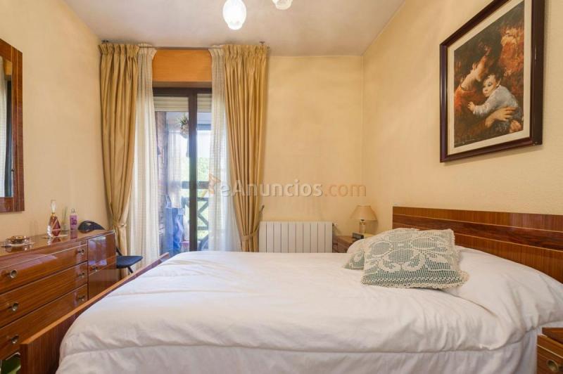 Apartamento en venta en  San Blas, Madrid