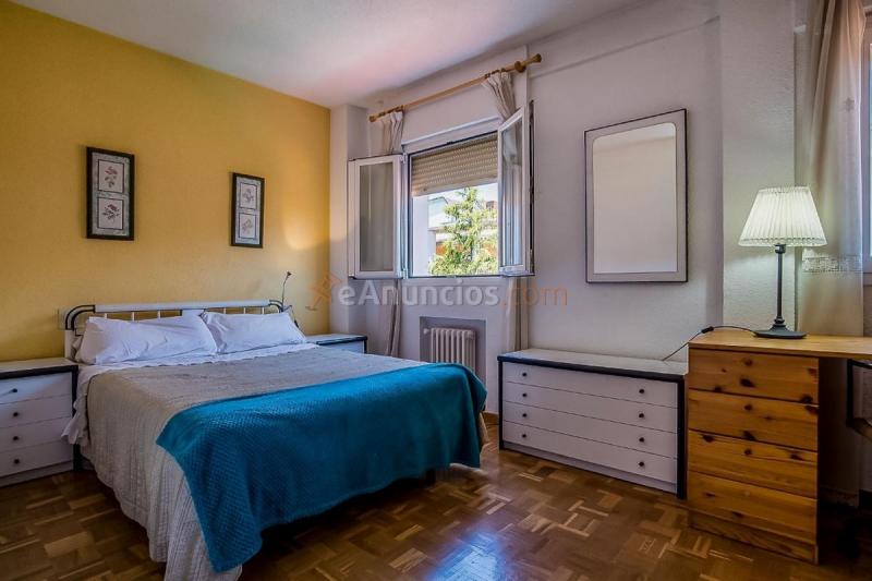 Adosado en venta en  Fuencarral, Madrid