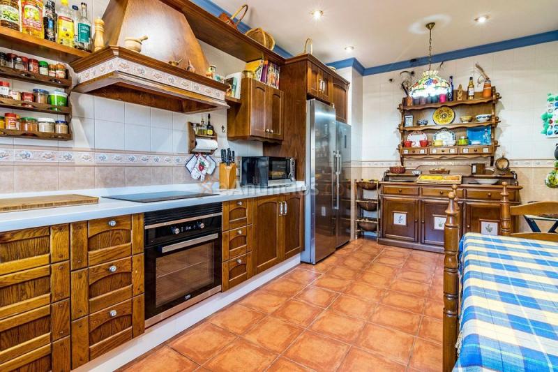 Adosado en venta en  Puerto de la Torre, Málaga