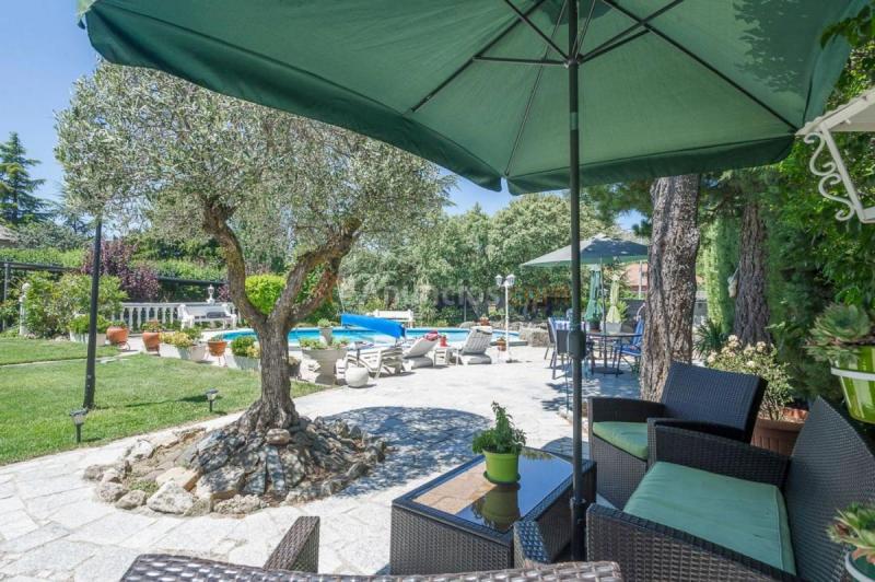 Adosado en venta en  La Cabrera