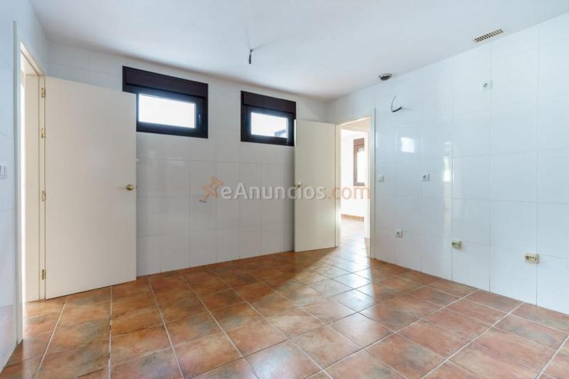 Adosado en venta en  Guillena