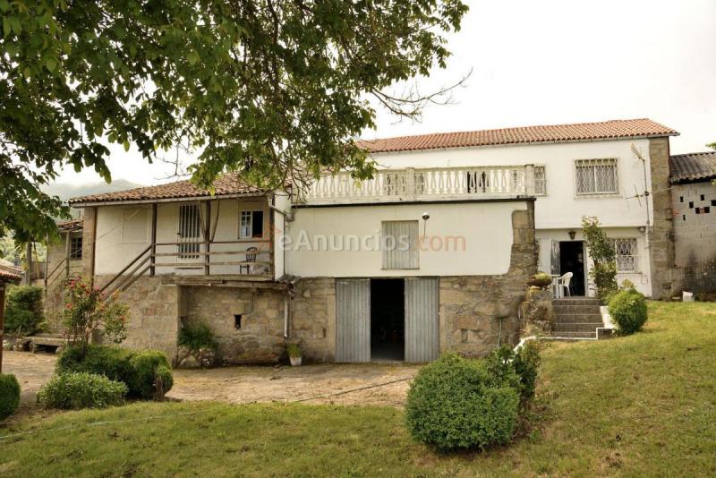 Adosado en venta en  Castro Caldelas