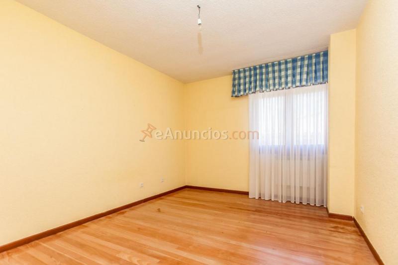 Adosado en venta en  Zarraton