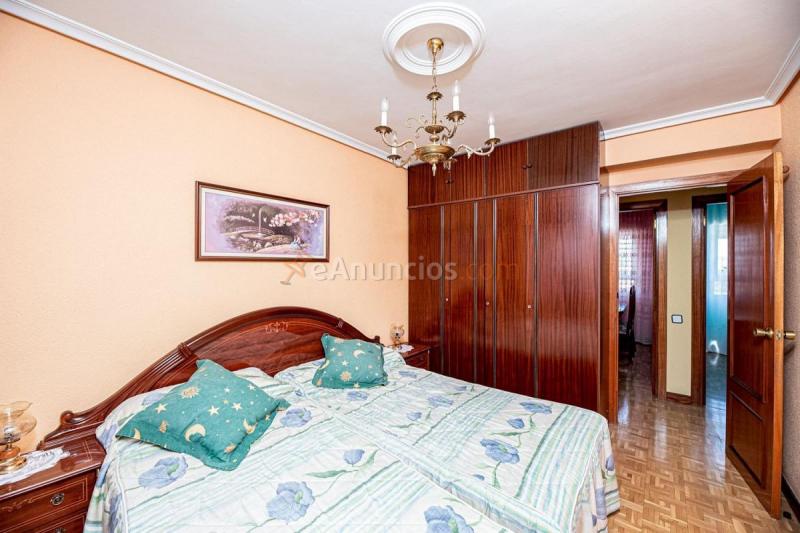 Apartamento en venta en Calle Caamaño, Delicias, Valladolid